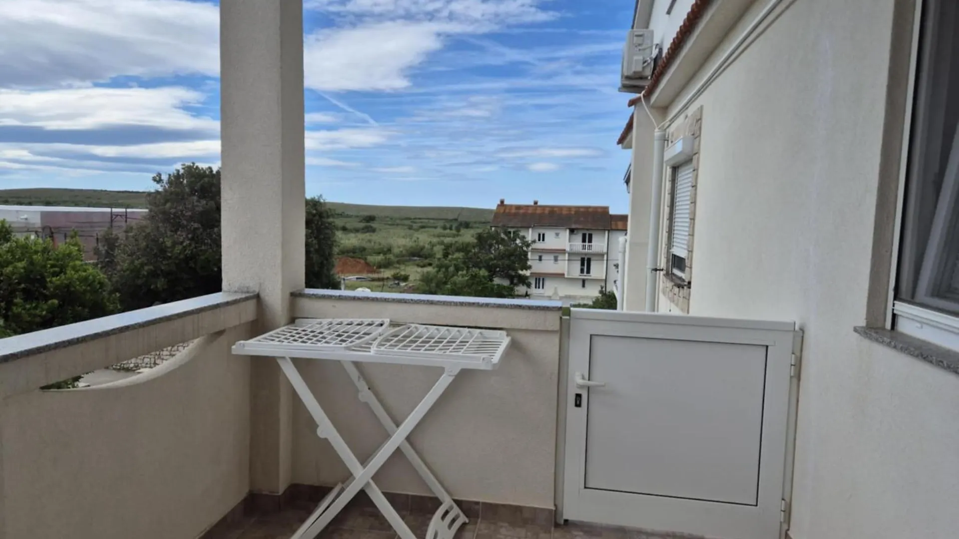 Apartments Marino Povljana 0*,  Croazia