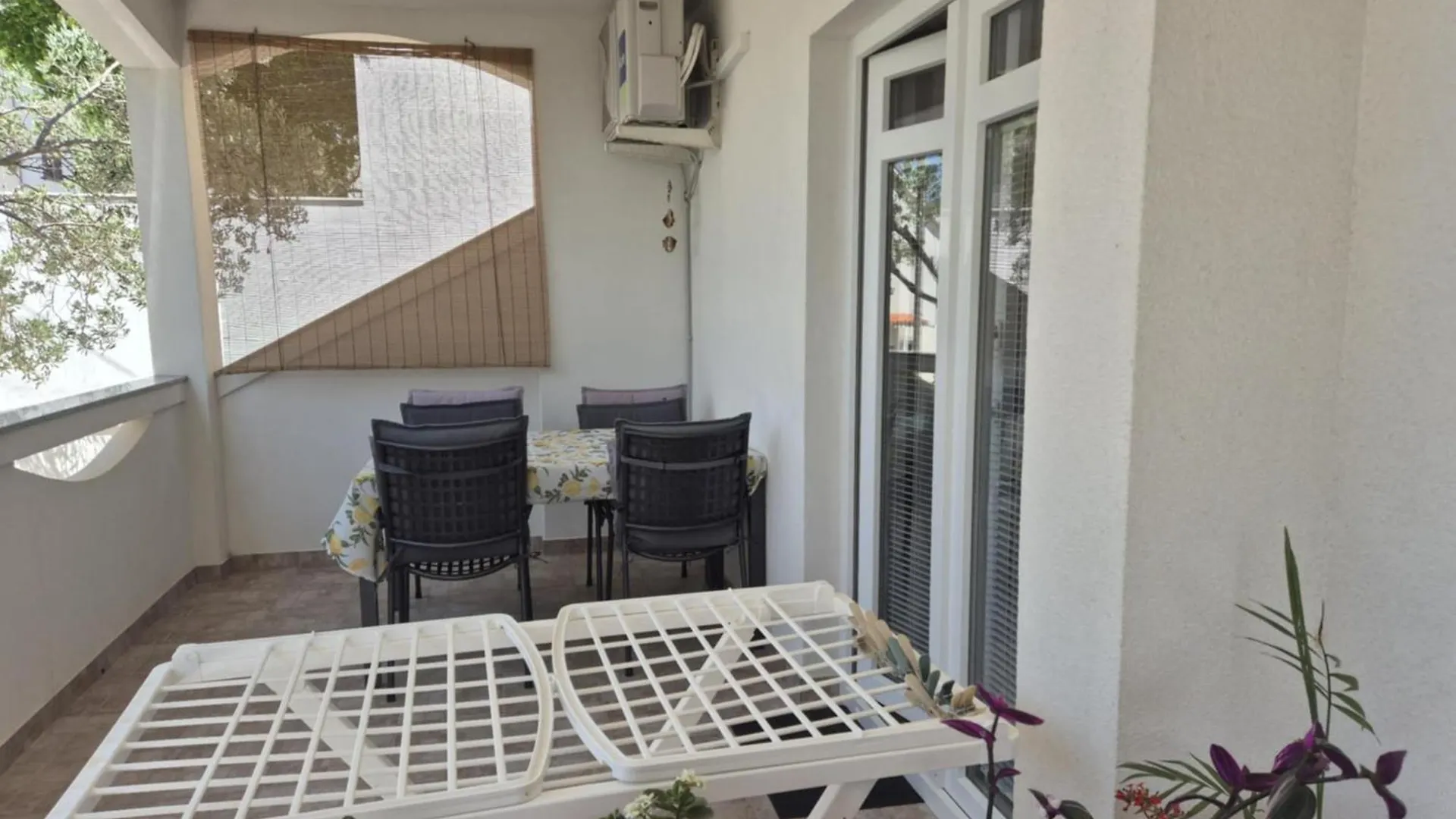 Apartments Marino Povljana