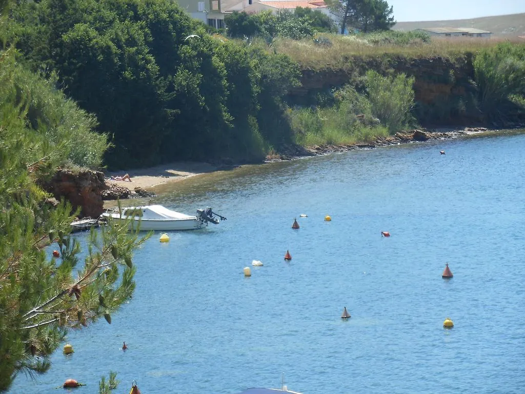 Apartments Marino Povljana