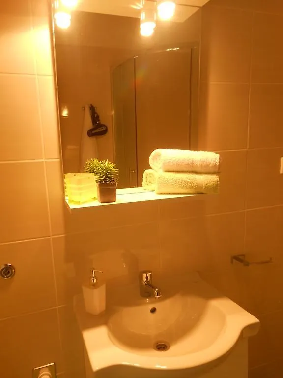 Apartments Marino Povljana