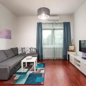 - Apartament Kastav