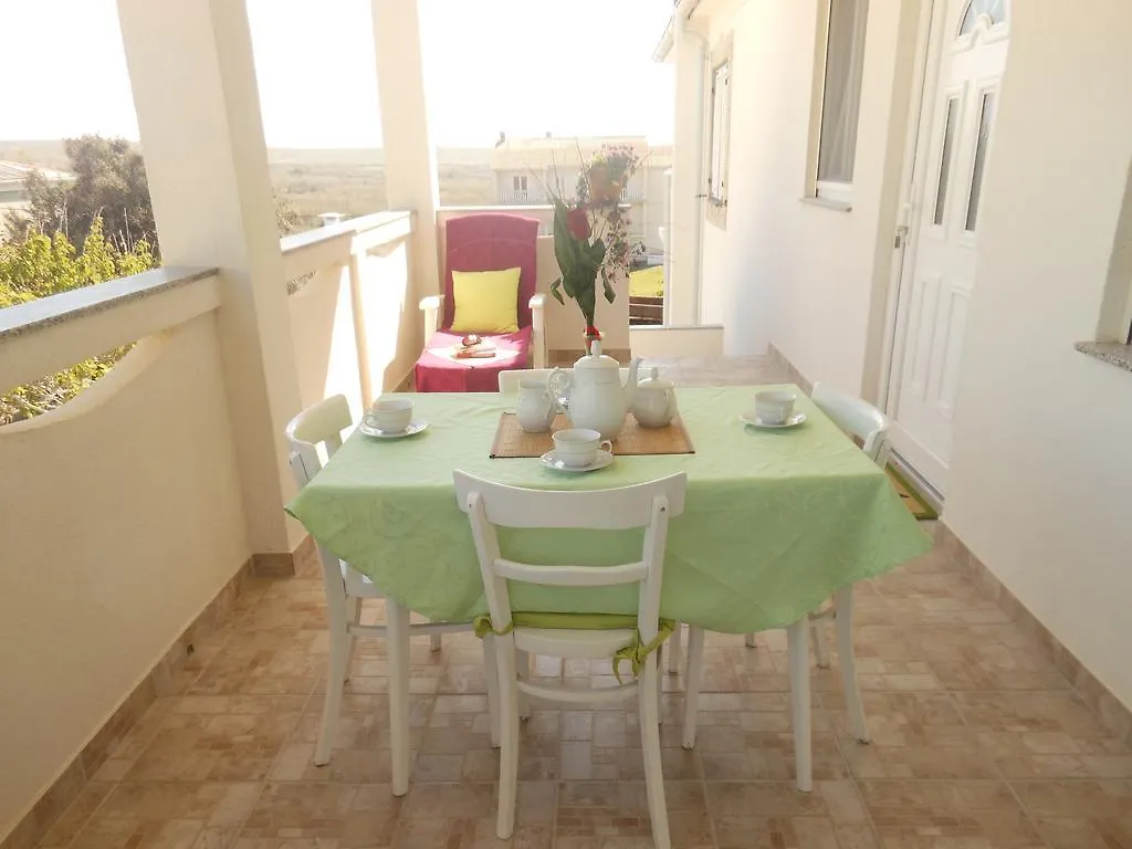 Apartments Marino Povlja